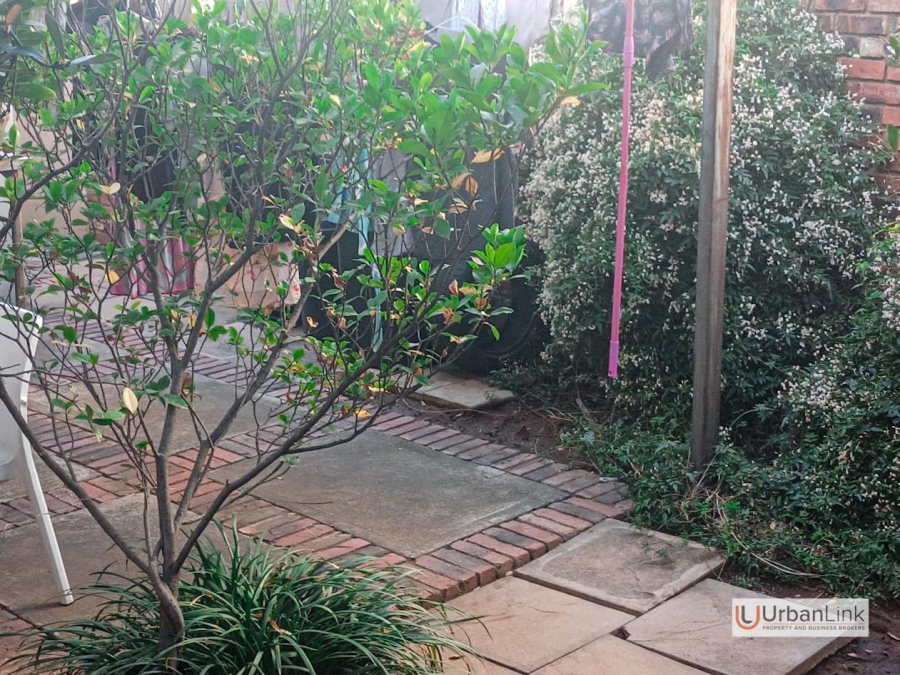 3 Bedroom Property for Sale in Safari Gardens North West